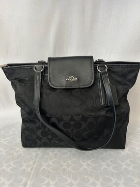 Coach Authenticated Black Signature Ward Double Handle Tote Bag Purse 🌺🌺